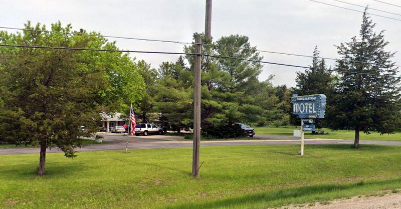 Pontchartrain Motel - Street View
